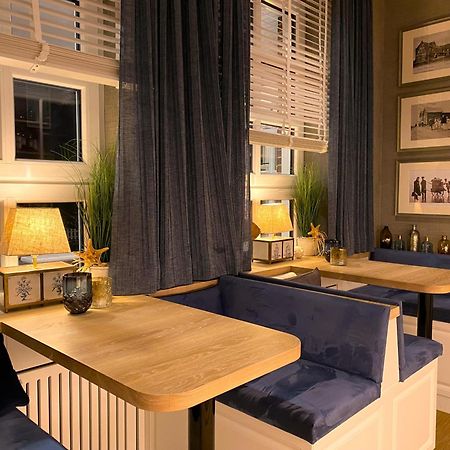 Romantik Hotel Achterdiek Йюст Экстерьер фото